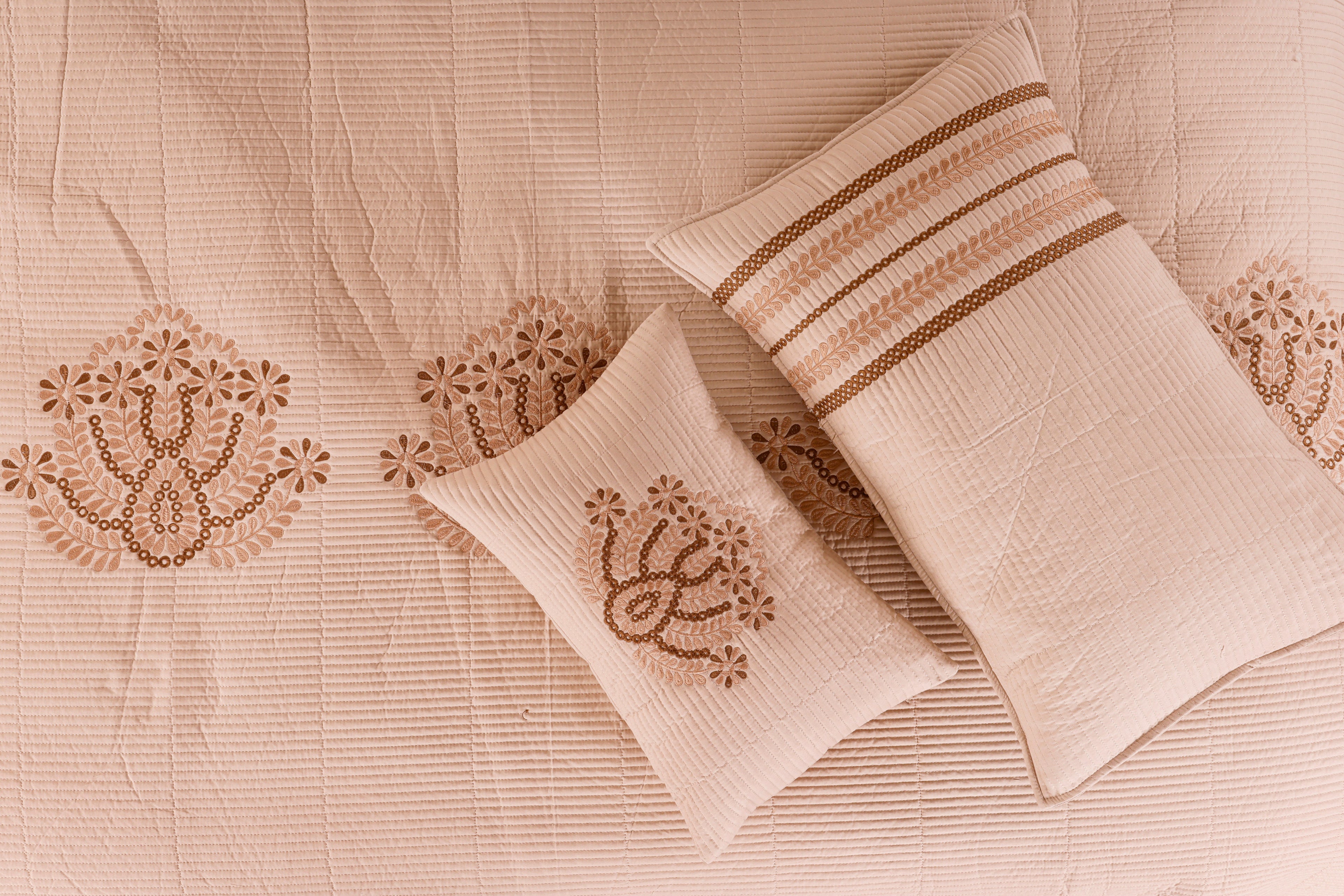 PARADISE HOME DECOR - Heritage Embroidered Quilted Bedspread Set with Coordinated Pillow Covers & Cushions