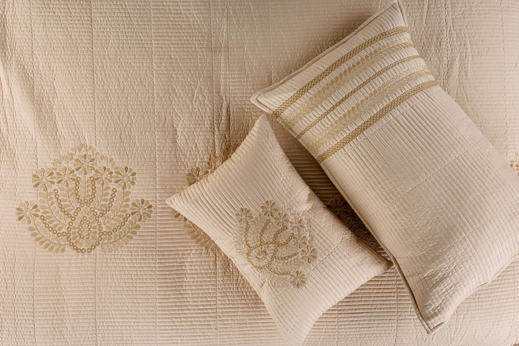 PARADISE HOME DECOR - Heritage Embroidered Quilted Bedspread Set with Coordinated Pillow Covers & Cushions