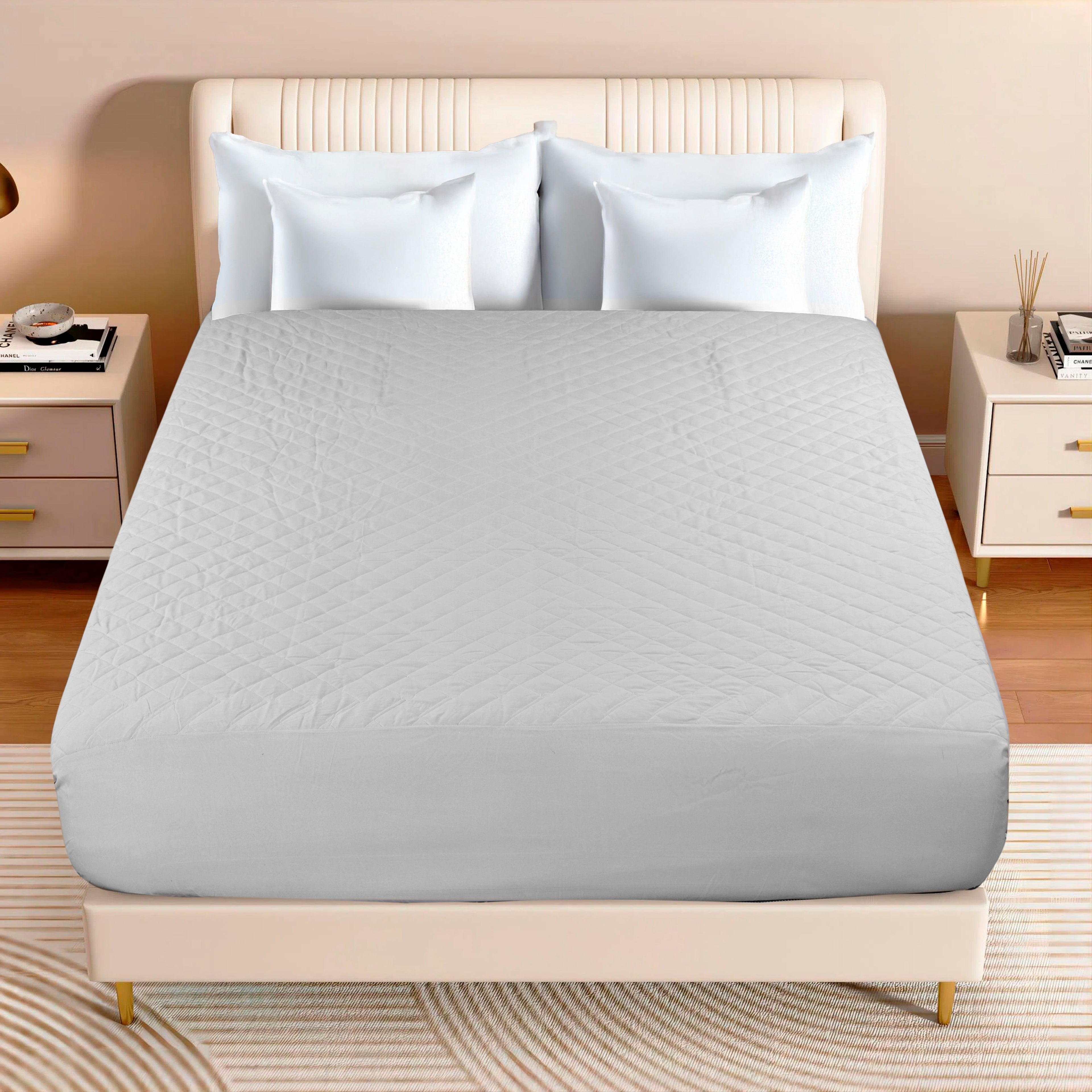 PARADISE HOME DECOR - Fitted Mattress Protector: Luxury Quilted Padding.
