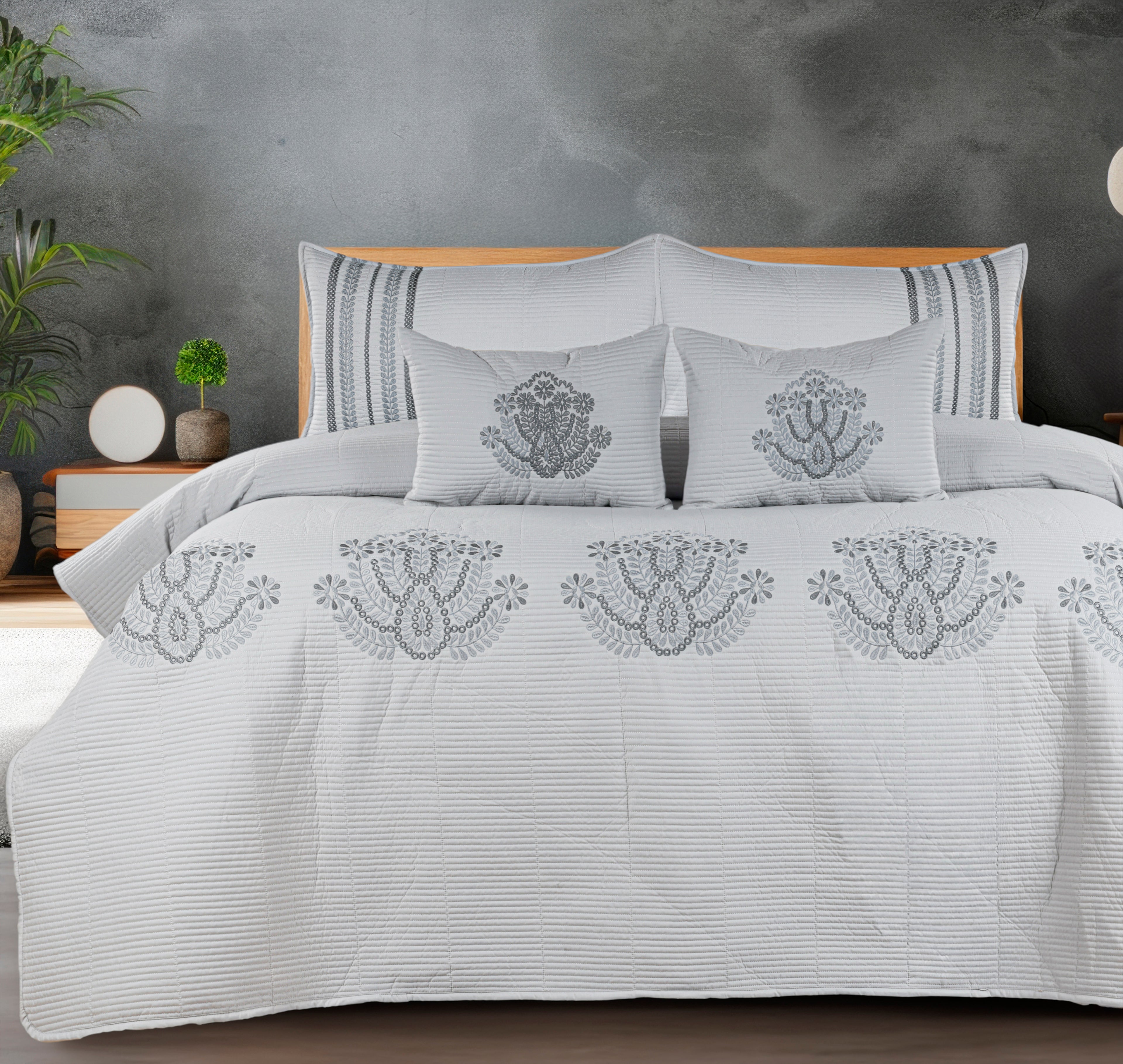 PARADISE HOME DECOR - Heritage Embroidered Quilted Bedspread Set with Coordinated Pillow Covers & Cushions