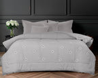 PARADISE HOME DECOR - Quilted premium embroidery leaf dotted comforter