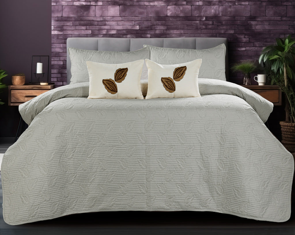 PARADISE HOME DECOR - Leaf Motif Quilted Bedspread Set with Coordinated Cushions & Pillow Covers