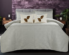 PARADISE HOME DECOR - Leaf Motif Quilted Bedspread Set with Coordinated Cushions & Pillow Covers